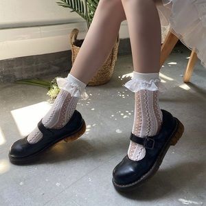 Frill Trim Sheer Lace Socks